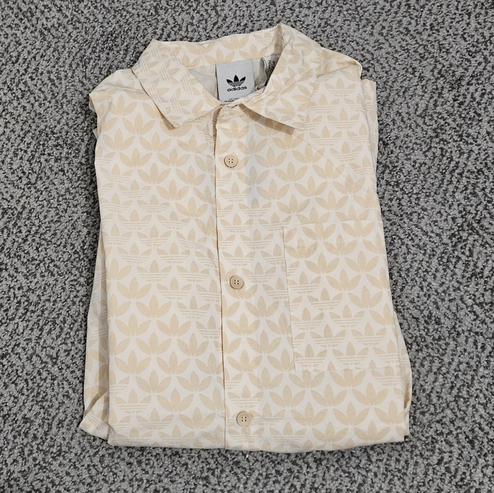 NWT: Men’s Adidas Originals Monogram Print Shirt - Medium